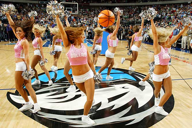 Pom-Pom-Girls-(0)