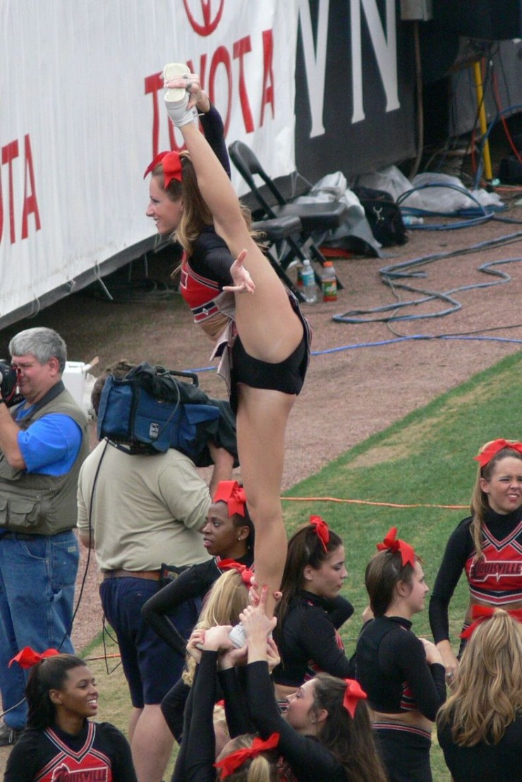 PomPomGirls-10