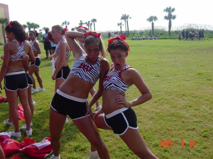 PomPomGirls-12